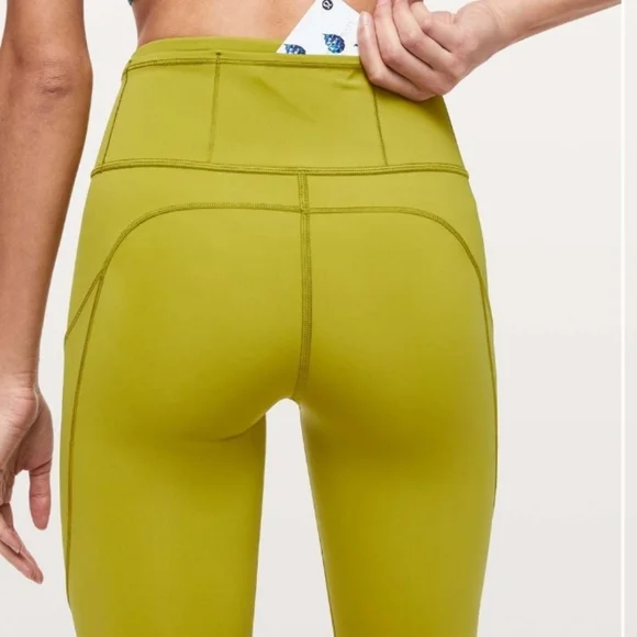 Lululemon Fast And Free Golden Lime Size 12 - Picture 3 of 6